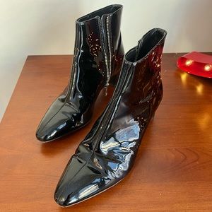 Patent leather black booties